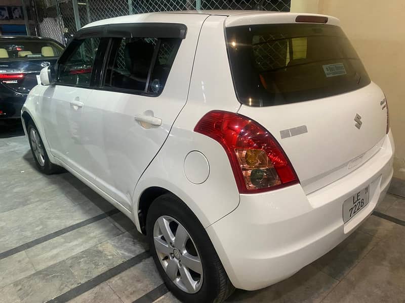 Suzuki Swift DLX manual 2019/2020 Total Genuine Paint 3