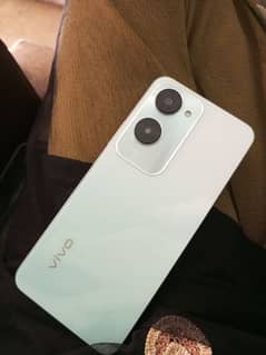 vivo Y18