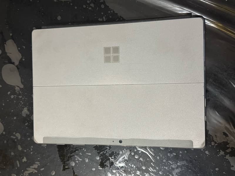 Microsoft Surface Go 2 laptop 5