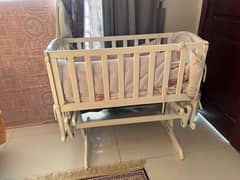 Giggle baby cot