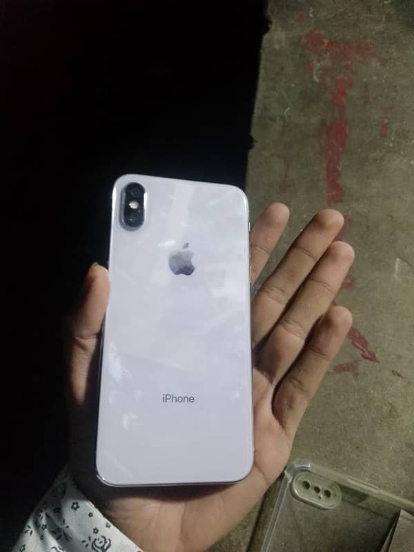 iPhone X ha koi issue nhi ha 64 gb hq 2