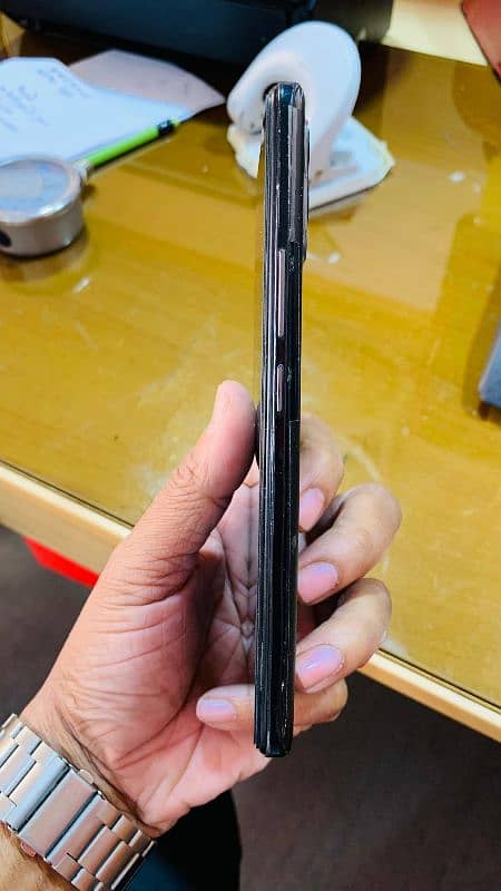 Realme 8 8/128 3