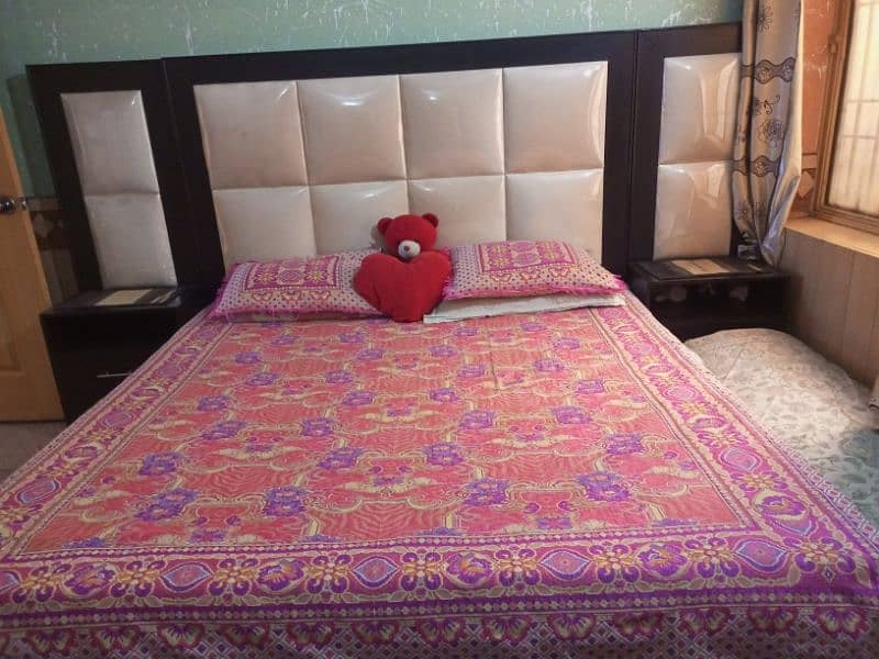 bedset with dressing 3