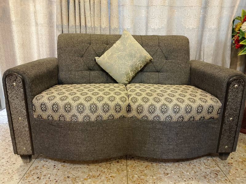 7 seater sofa set 0