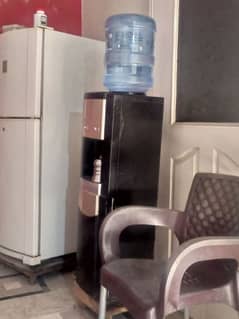 Water dispenser for sell