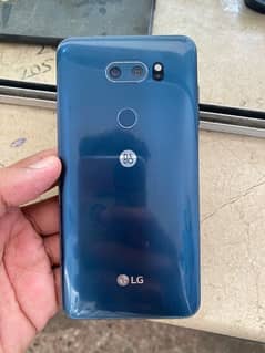 LG