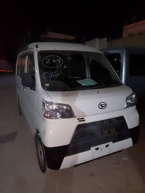 Daihatsu Hijet 2019 1