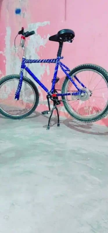 BMX cycle blue colour 0