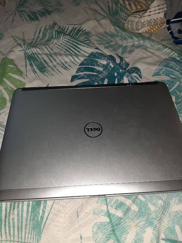 Dell Latitude e6440 Intel core i5 4gb Ram 500gb hard 2