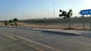 125sq yd Near Dancing Fountain and Jinnah Avenue FOR SALE. Precicnt-28 is best for Investment