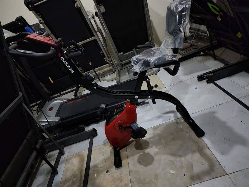 treadmils. (0309 5885468). ellapticals. dumbles. gym cycles 17