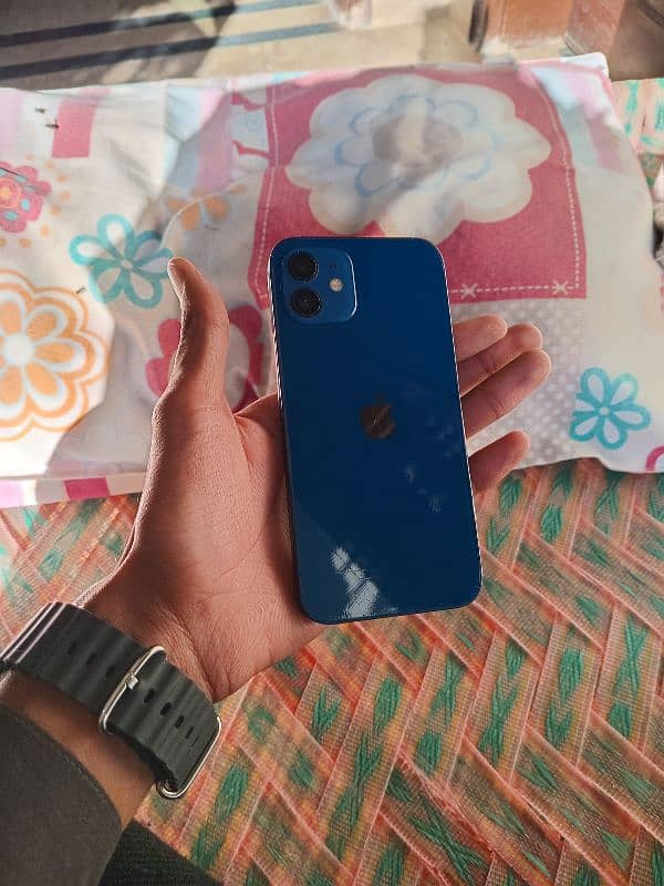 I phone 12 64 GB Non PTA 2