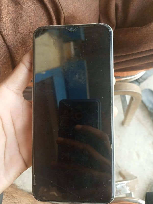 vivo y03t 4/64 for sale 5 mahina warranty pari he 2