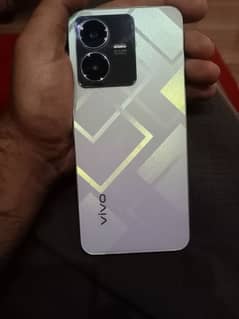 vivo y22 with box