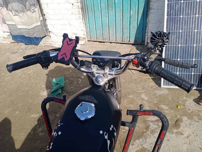 Honda CG 125 - File kaghaz nmbr plates by hand - 130k 9