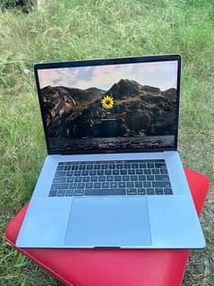 limited time offer MacBook pro 2019