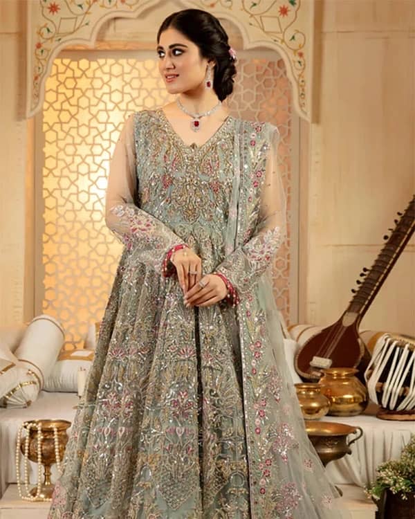 Bridal Maxi 3 piece in Medium size for Walima 4