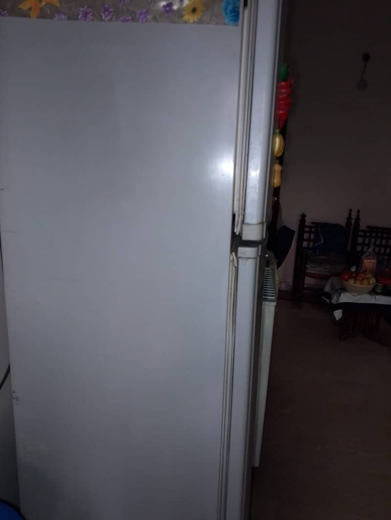 LG Double door Refrigerator Model no 282 8