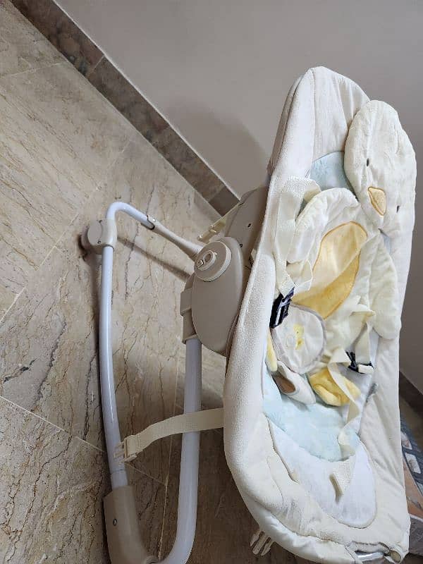 Baby rocker musical ingenuity imported 2