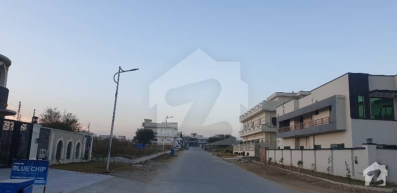 Extra Land Corner Open Facing 30x60 Possession Plot In G-16-4 11