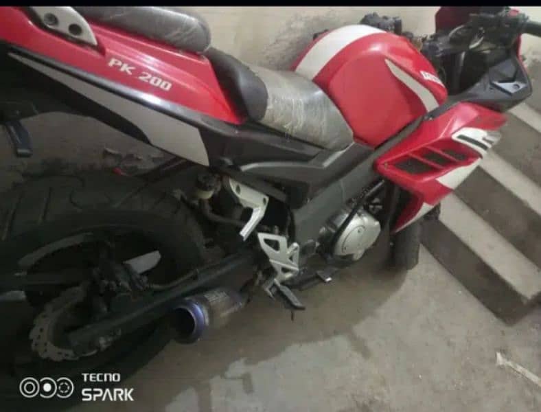 Power leo 200cc colour red original condition 2