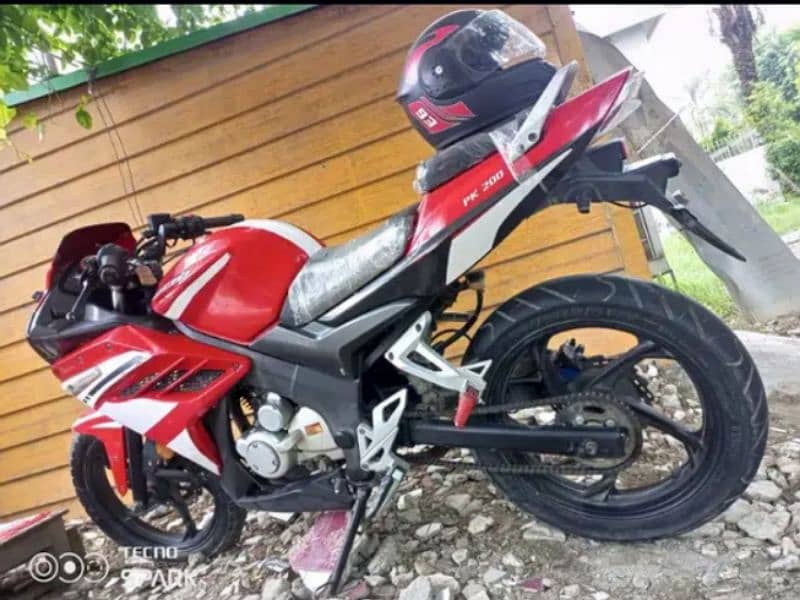 Power leo 200cc colour red original condition 3