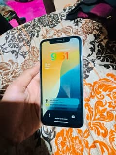 iphone Xr Non pTa Urgent sale NEEd Cash olny Serous buyer contact