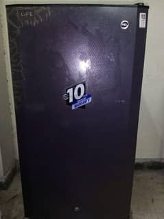 PEL 1 DOOR REFRIGERATOR IN GOOD CONDITION