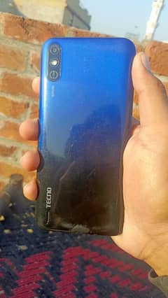 Tecno spark go