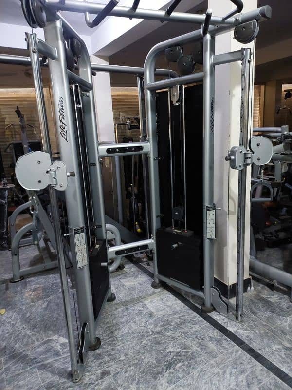 (E7) USA Brands Gym Equipments 1