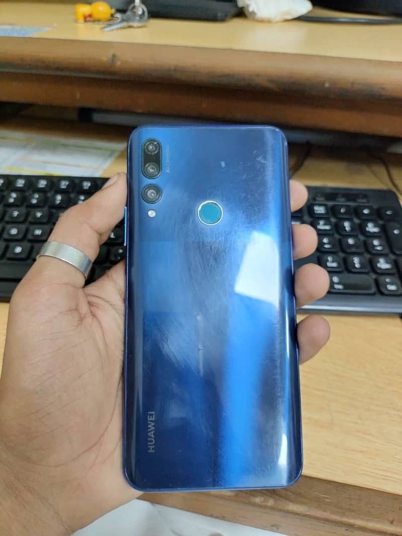 Huawei Y9 Prime 2019 Pop up camera (exchange possible with iphone Pta) 3