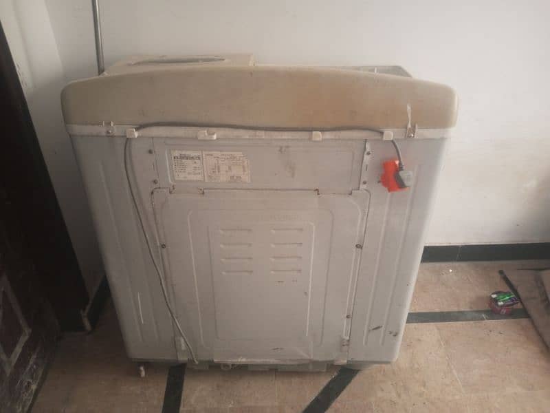 Dawlance washing machine and dryer 0