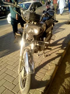 urgent sale 19model honda 70