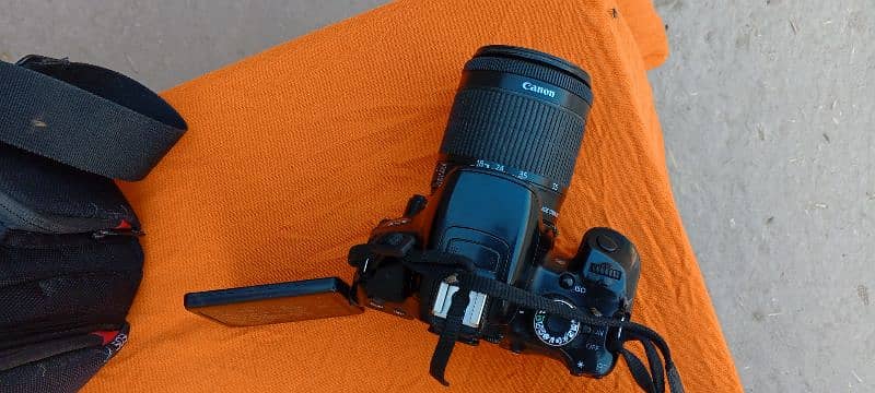 DSLR Canon eos 650d 1