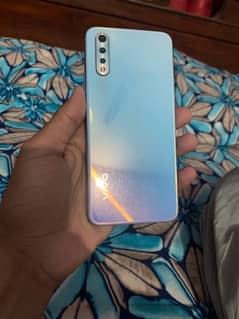 Vivo S1