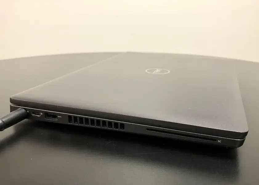 Dell Core i5 8th Gen Laptop New Condition Fresh Import Stock 3