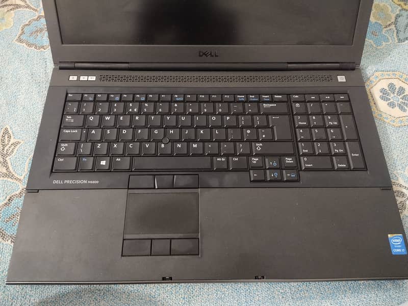 Dell  precision m6800 4