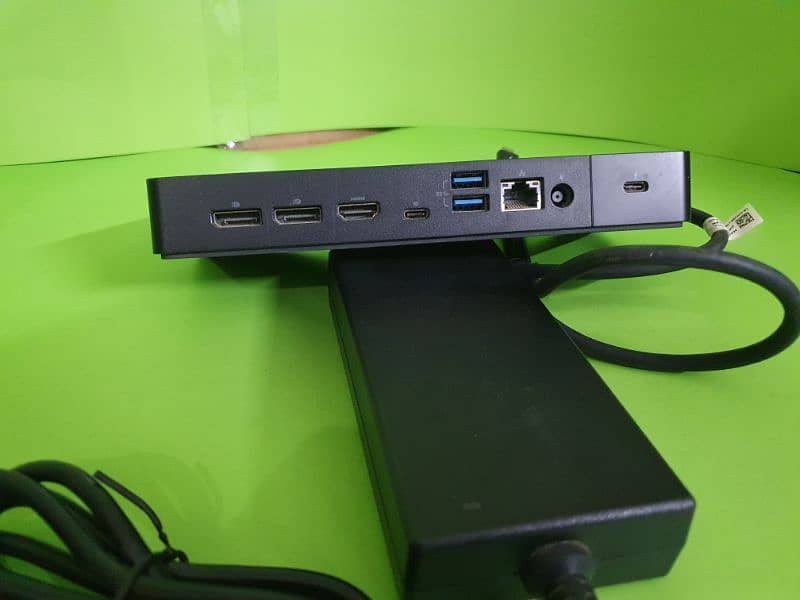 *Dell Docking Station Model No WD19TBS* 0