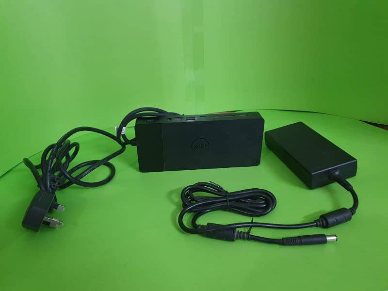 *Dell Docking Station Model No WD19TBS* 2