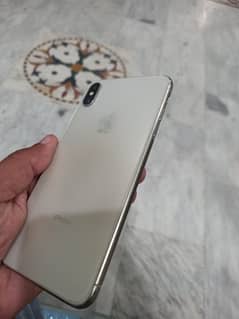 iphone xs max 256gb dual pta approved Once battery chng (call me)