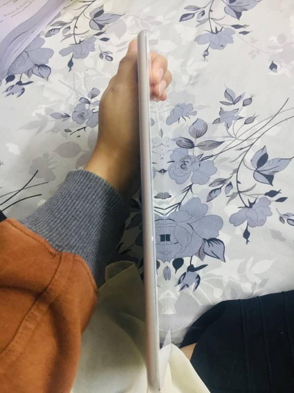 Apple Ipad Air 16 GB 4