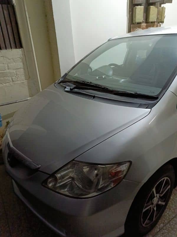 Honda City IDSI 2003 Islamabad reg 9