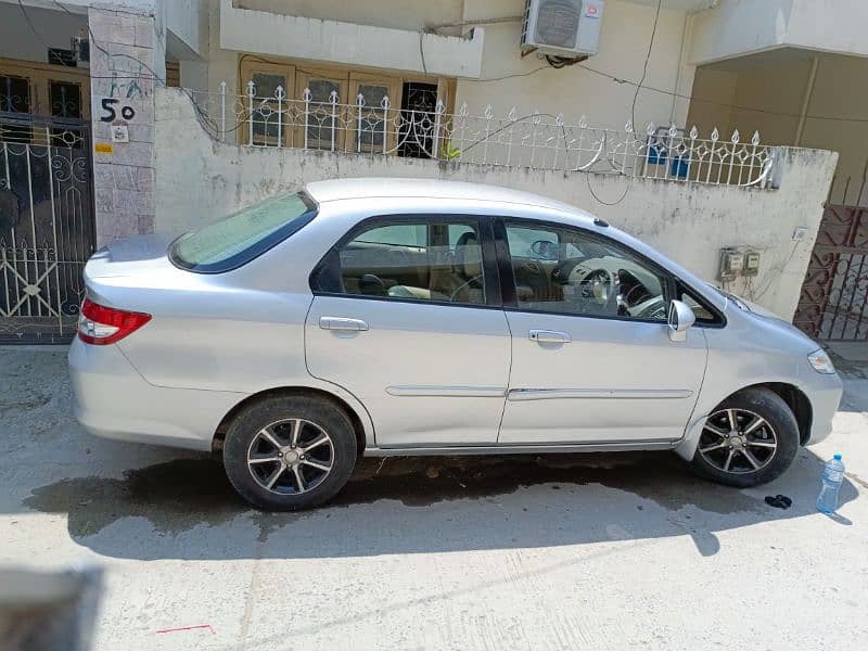 Honda City IDSI 2003 Islamabad reg 2