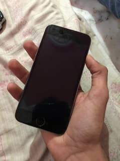 I am selling iPhone 6