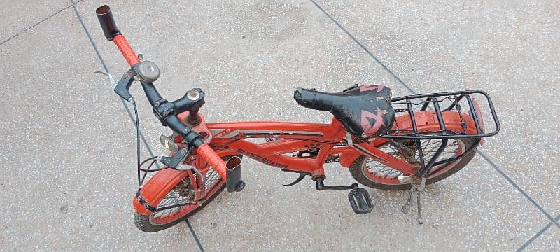 Urgent sale red color cycle good condition 0