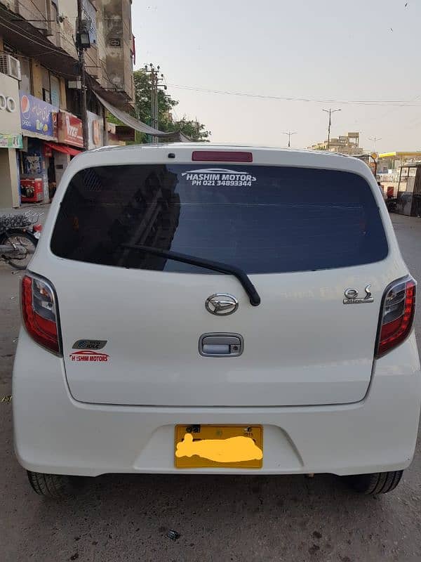 Daihatsu Mira 2012 1