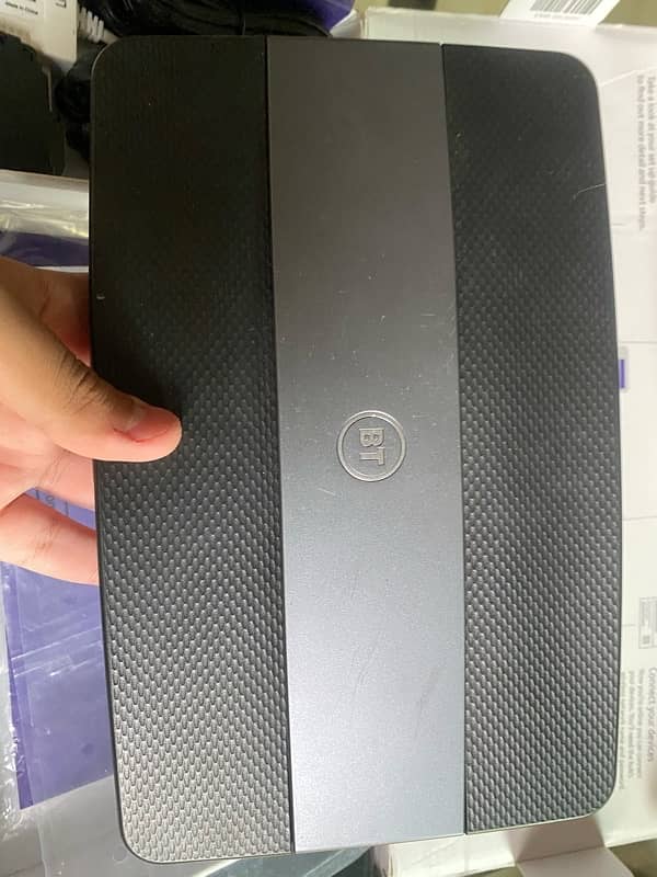 BT Business smart hub router 2