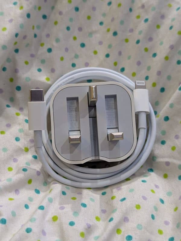 iphone 14 pro max 20w original charger with cable  03209404817 4