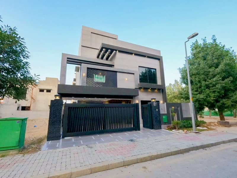 A 10 Marla House Located In Bahria Town - Shershah Block Is Available For sale 6