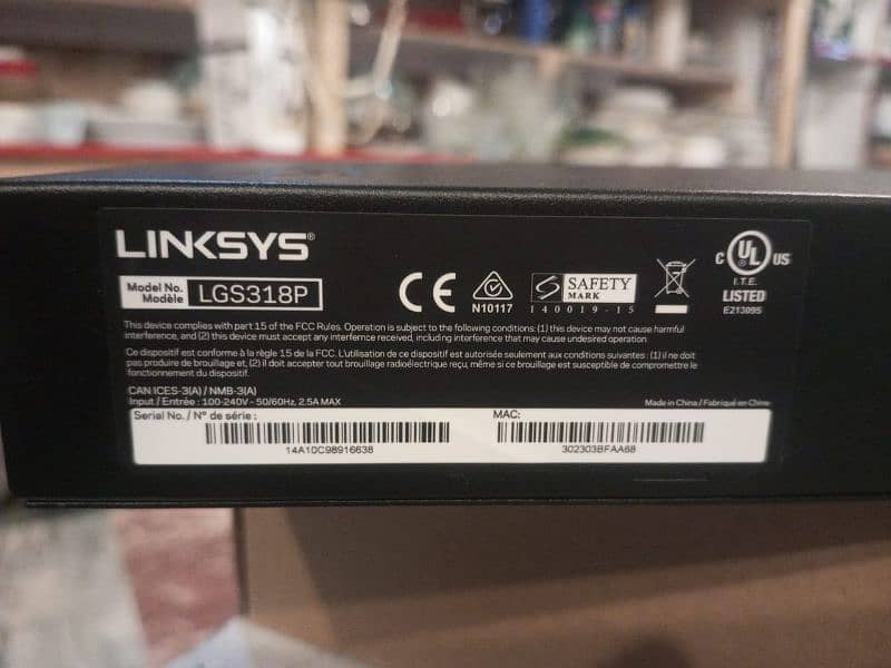 LINKSYS LGS318P 2